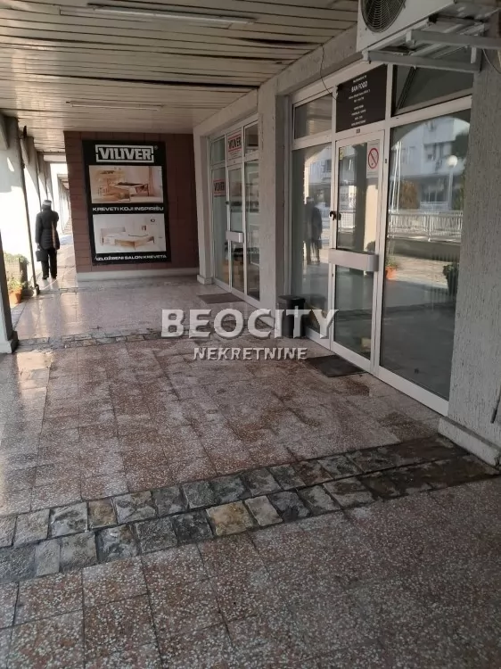 Lokal, 33 m2, Blok 12 (Yubc), Bulevar Mihajla Pupina ID: 128382 6