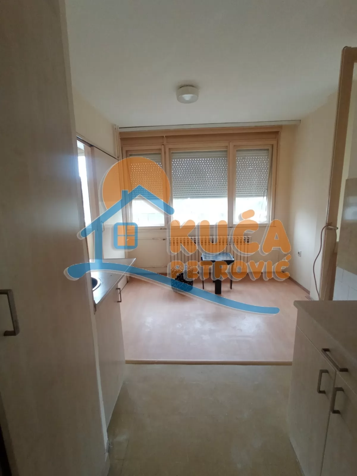 Lokal, 43 m2, Medijana, Branka Krsmanovića ID: i-016158 8