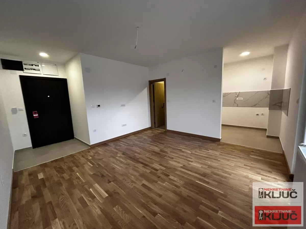 PETROVARADIN, 31m2, Jednosoban, Nov 2