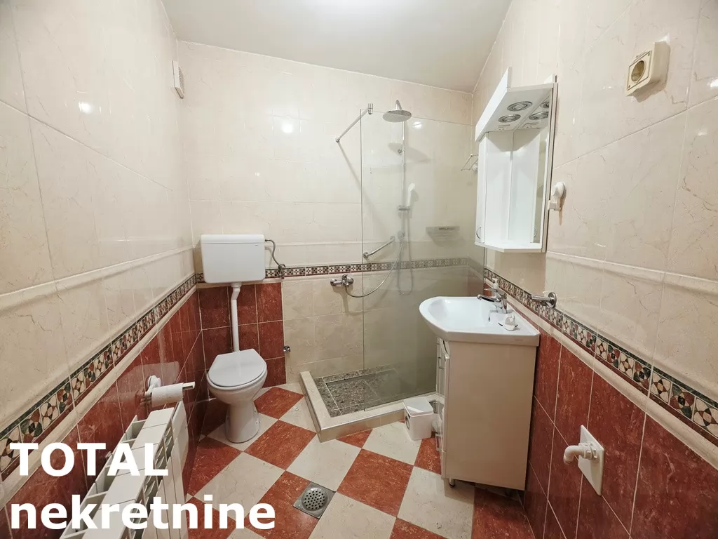 Stan,NOVI SAD,BULEVAR EVROPE,kv: 48.00, € 133000, ID: 1102489 13