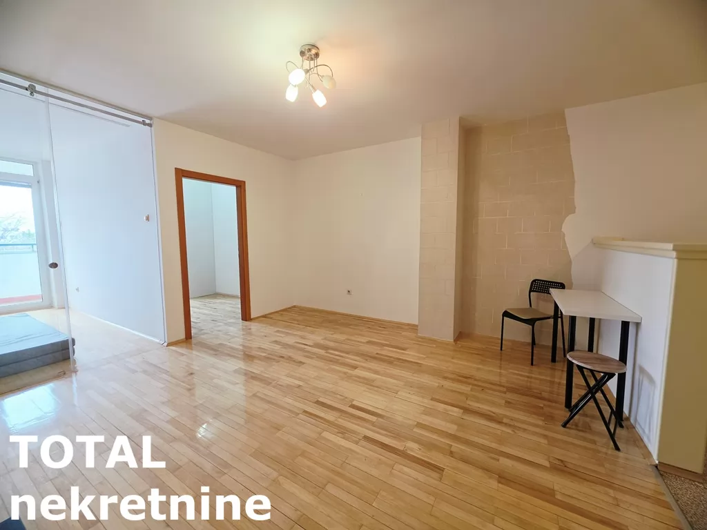 Stan,NOVI SAD,BULEVAR EVROPE,kv: 48.00, € 133000, ID: 1102489 2