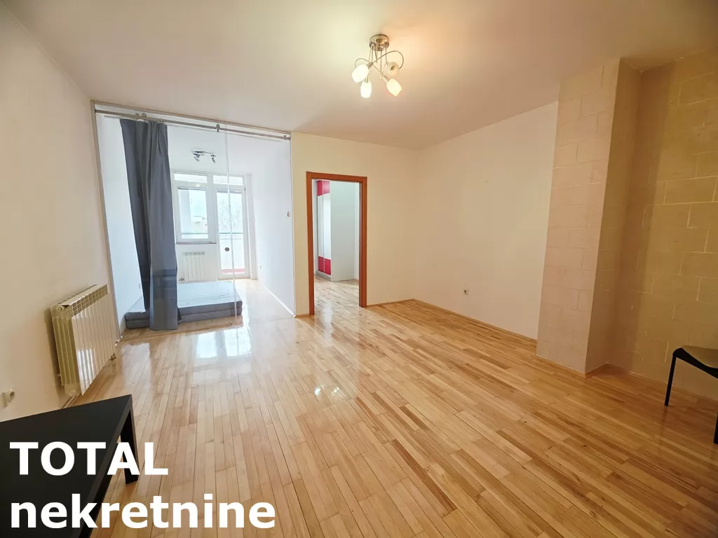 Stan,NOVI SAD,BULEVAR EVROPE,kv: 48.00, € 133000, ID: 1102489 3