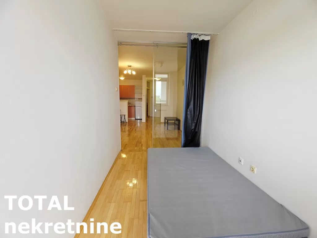 Stan,NOVI SAD,BULEVAR EVROPE,kv: 48.00, € 133000, ID: 1102489 6