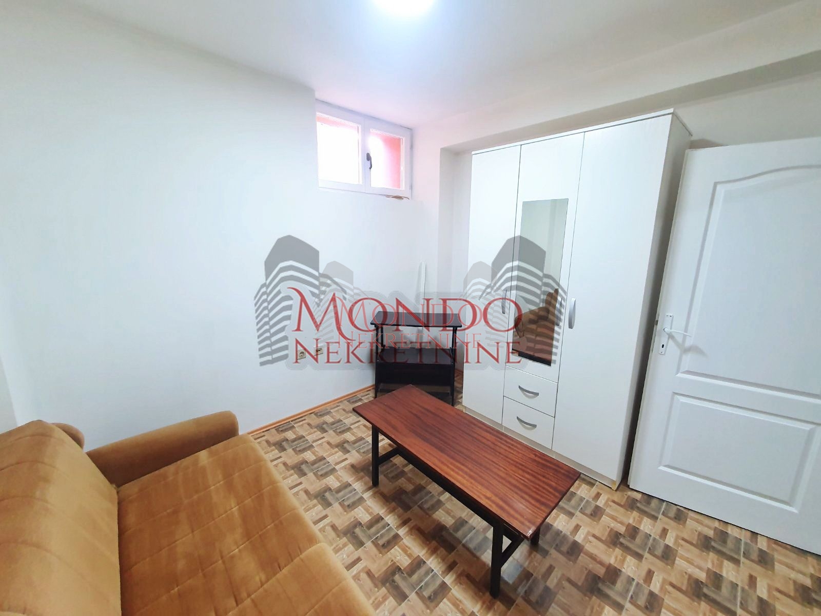 Jednosoban stan u kući kod fakulteta Zaštite na radu 4