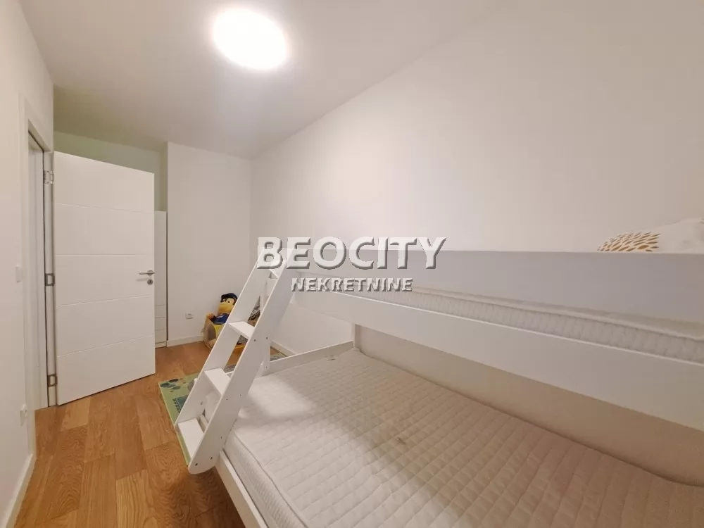 Trosoban stan, 63 m2, Južni bulevar ID: 129527 12