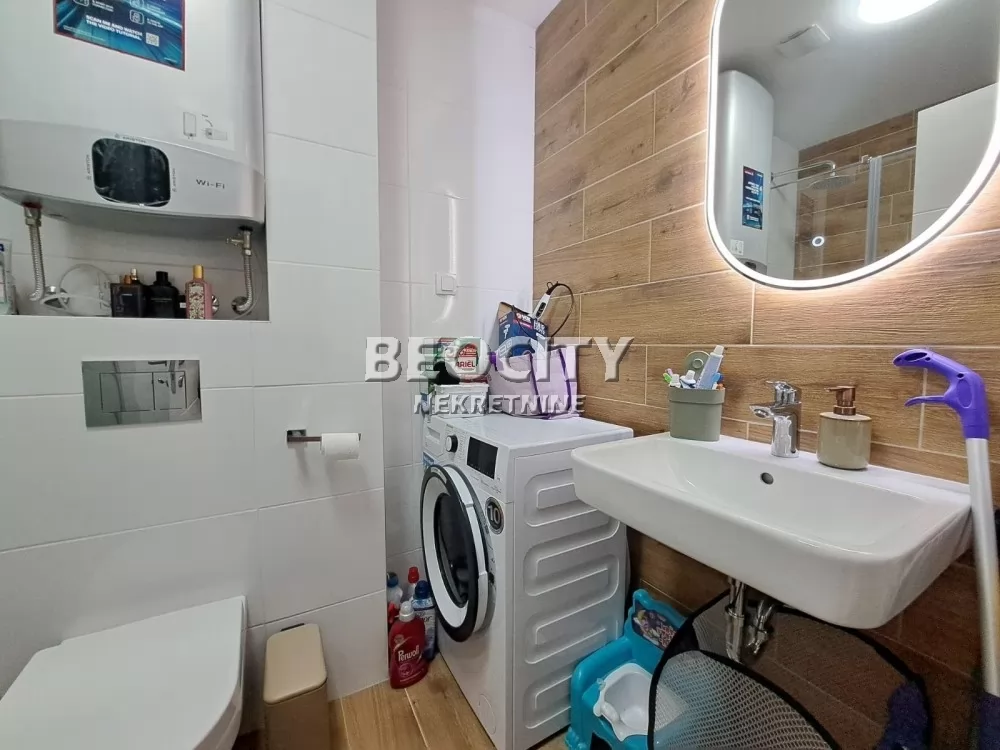 Trosoban stan, 63 m2, Južni bulevar ID: 129527 20