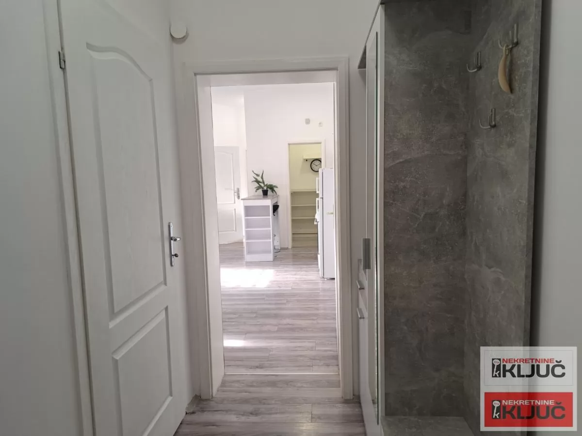 FUTOŠKA PIJACA, 71m2, Trosoban, Namešten 12