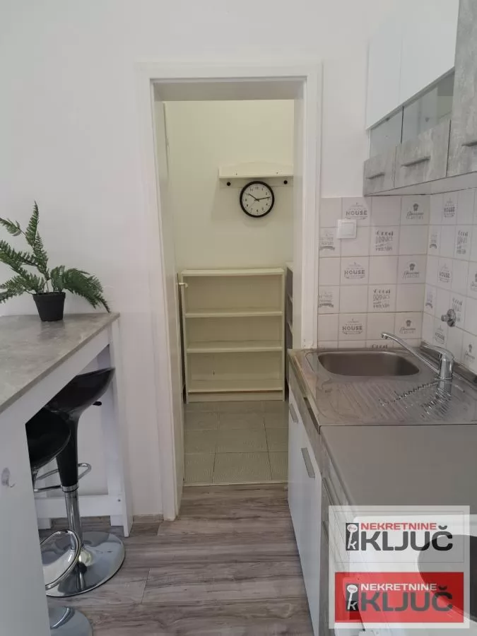 FUTOŠKA PIJACA, 71m2, Trosoban, Namešten 6