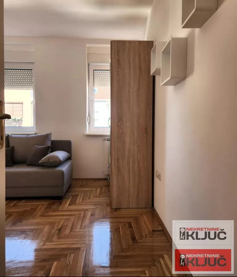 GRBAVICA IZDAJE SE JEDNOIPOSOBAN NAMEŠTEN STAN 14