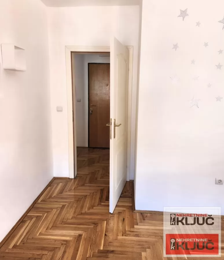 GRBAVICA IZDAJE SE JEDNOIPOSOBAN NAMEŠTEN STAN 16