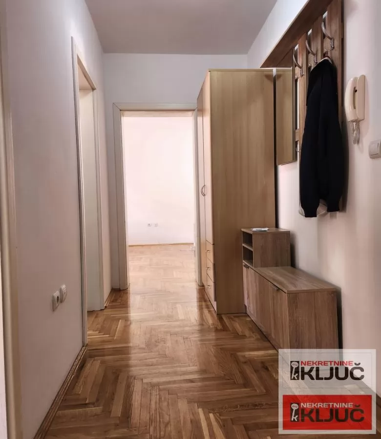 GRBAVICA IZDAJE SE JEDNOIPOSOBAN NAMEŠTEN STAN 18