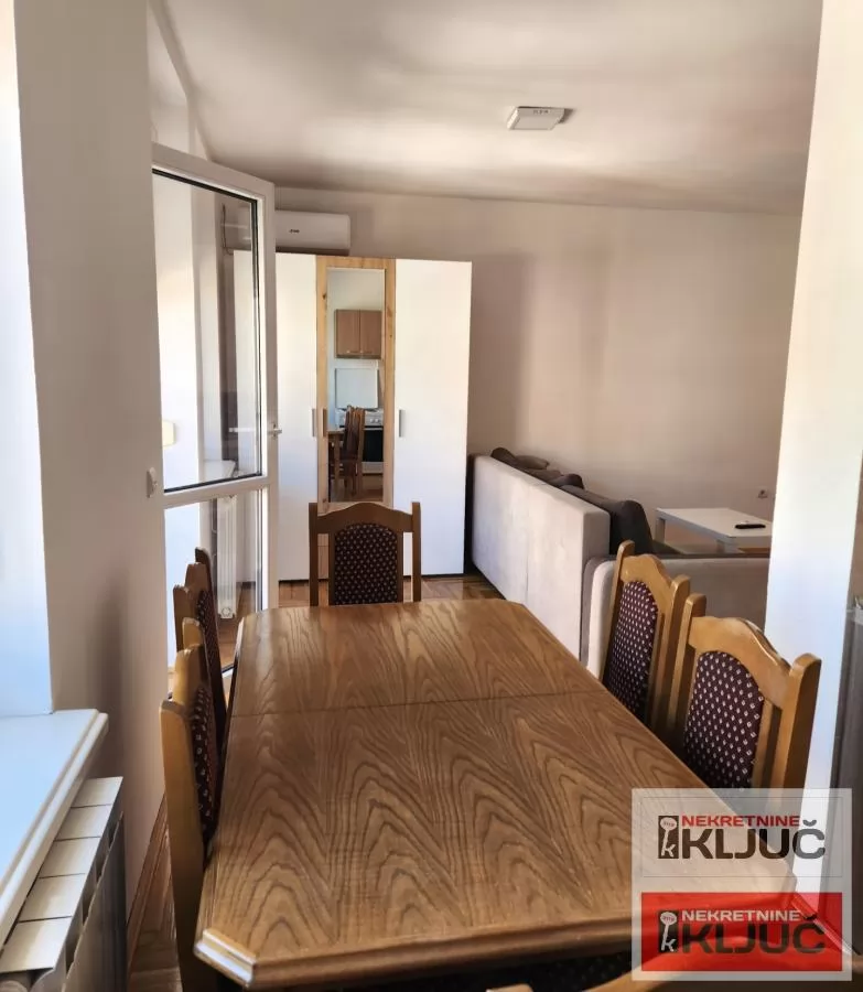 GRBAVICA IZDAJE SE JEDNOIPOSOBAN NAMEŠTEN STAN 9