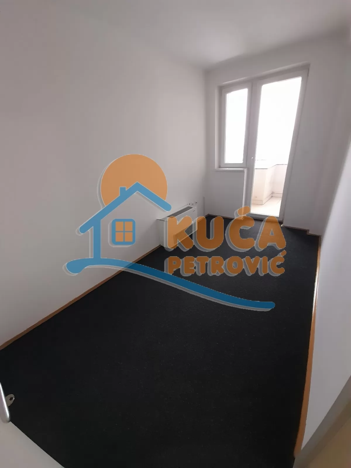 Lokal, 80 m2, Čair, Cara Dušana ID: i-02243 5