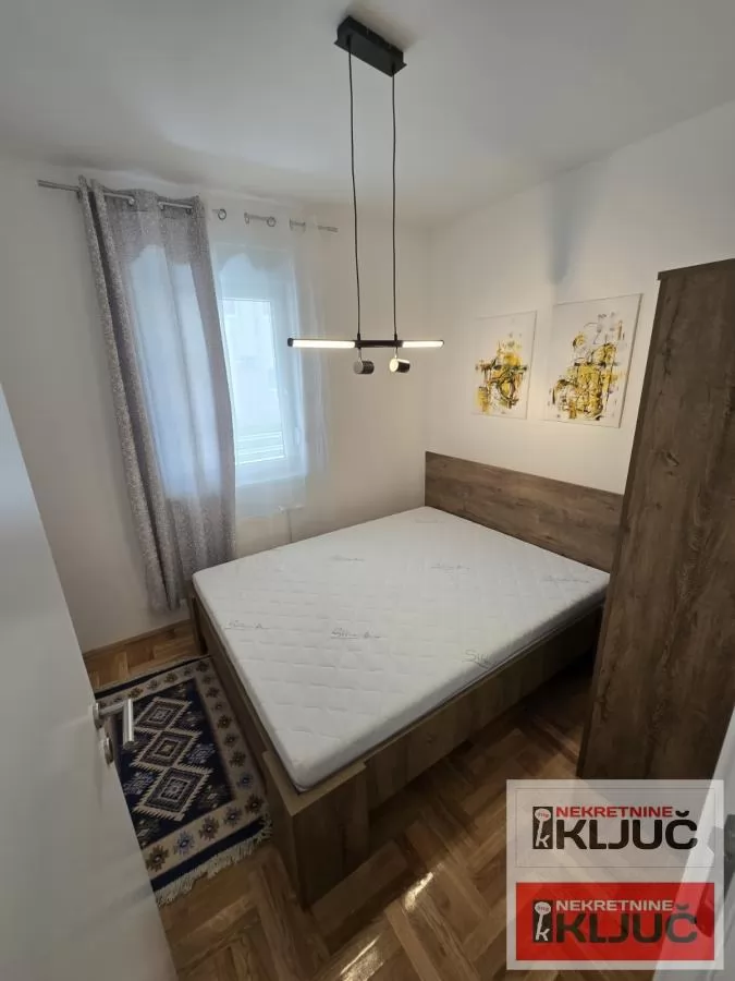 NOVO NASELJE, 37m2, Jednoiposoban, Namešten 3