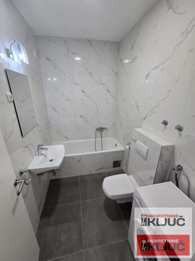 NOVO NASELJE, 37m2, Jednoiposoban, Namešten 4