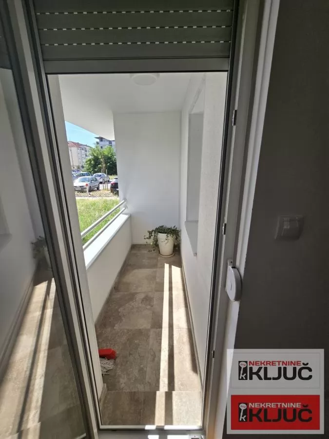 NOVO NASELJE, 37m2, Jednoiposoban, Namešten 5