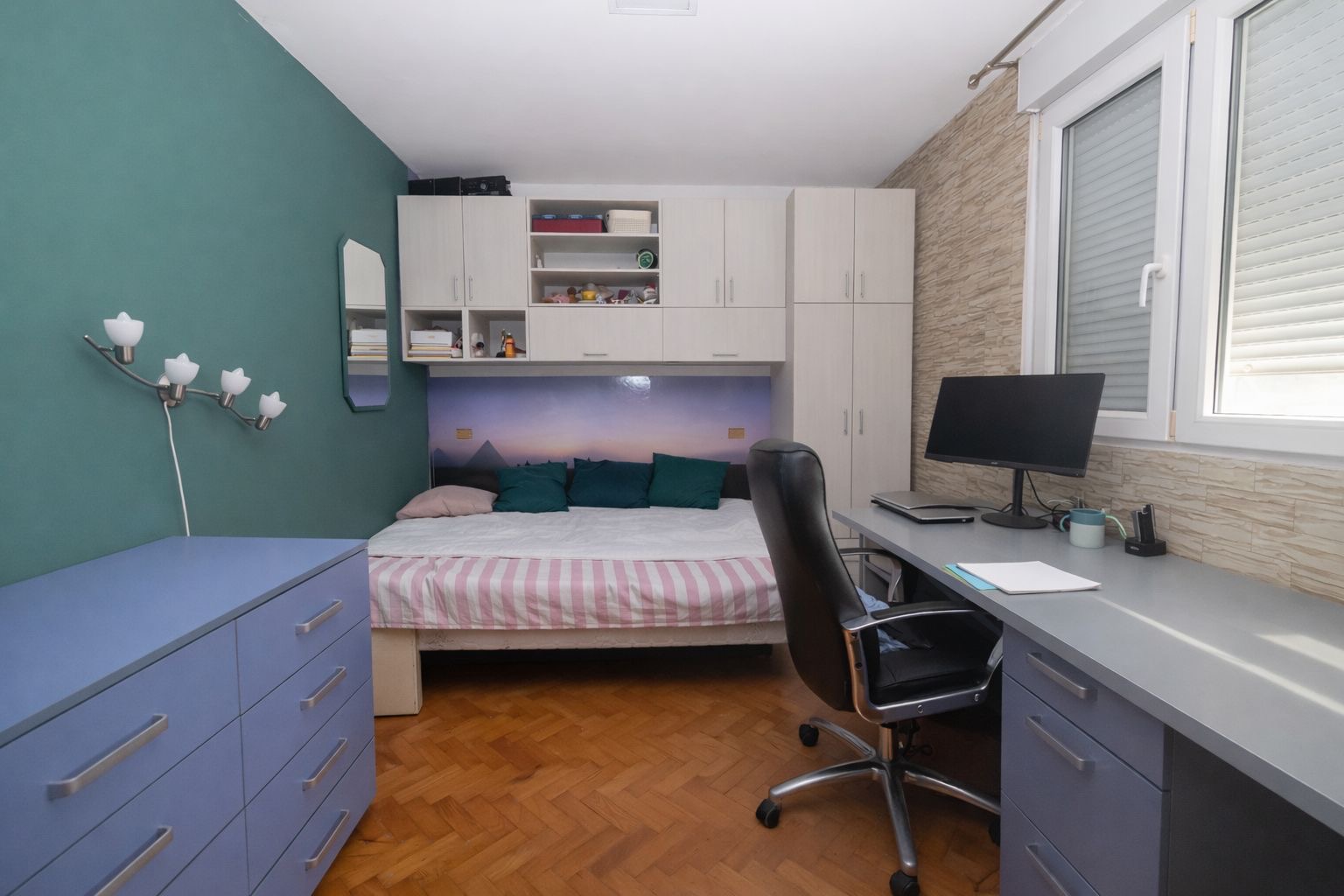 Dvosoban stan u ulici Vojvode Micka Krstića  54m2 4