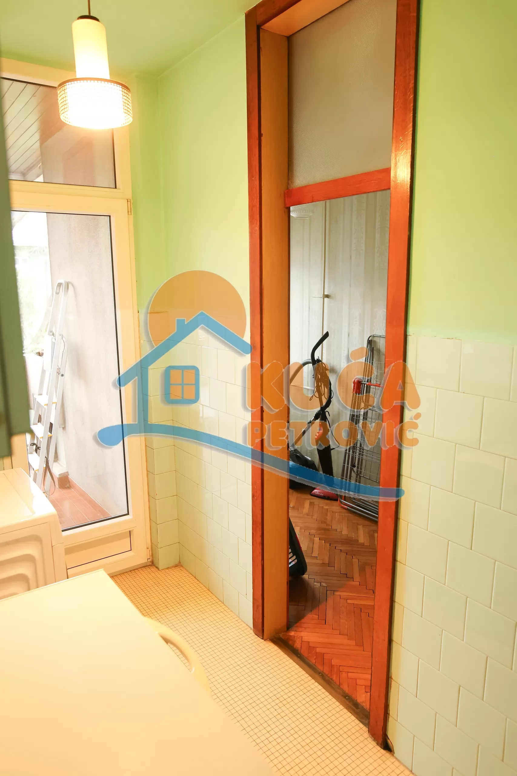 četvorosoban stan, 163 m2, Centar, Nade Tomić ID: p-016153 21