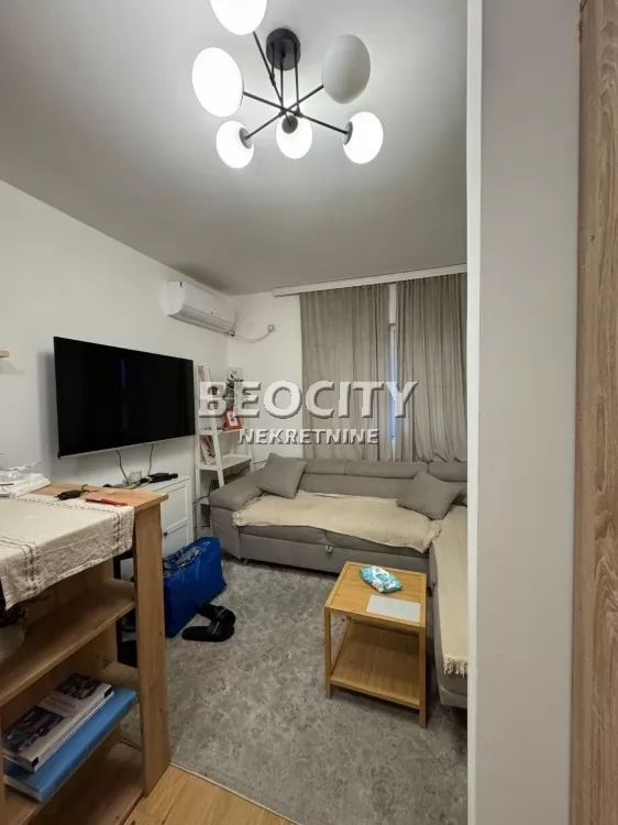 Jednosoban stan, 33 m2, Palilula, Grge Andrijanovića ID: 130859 1