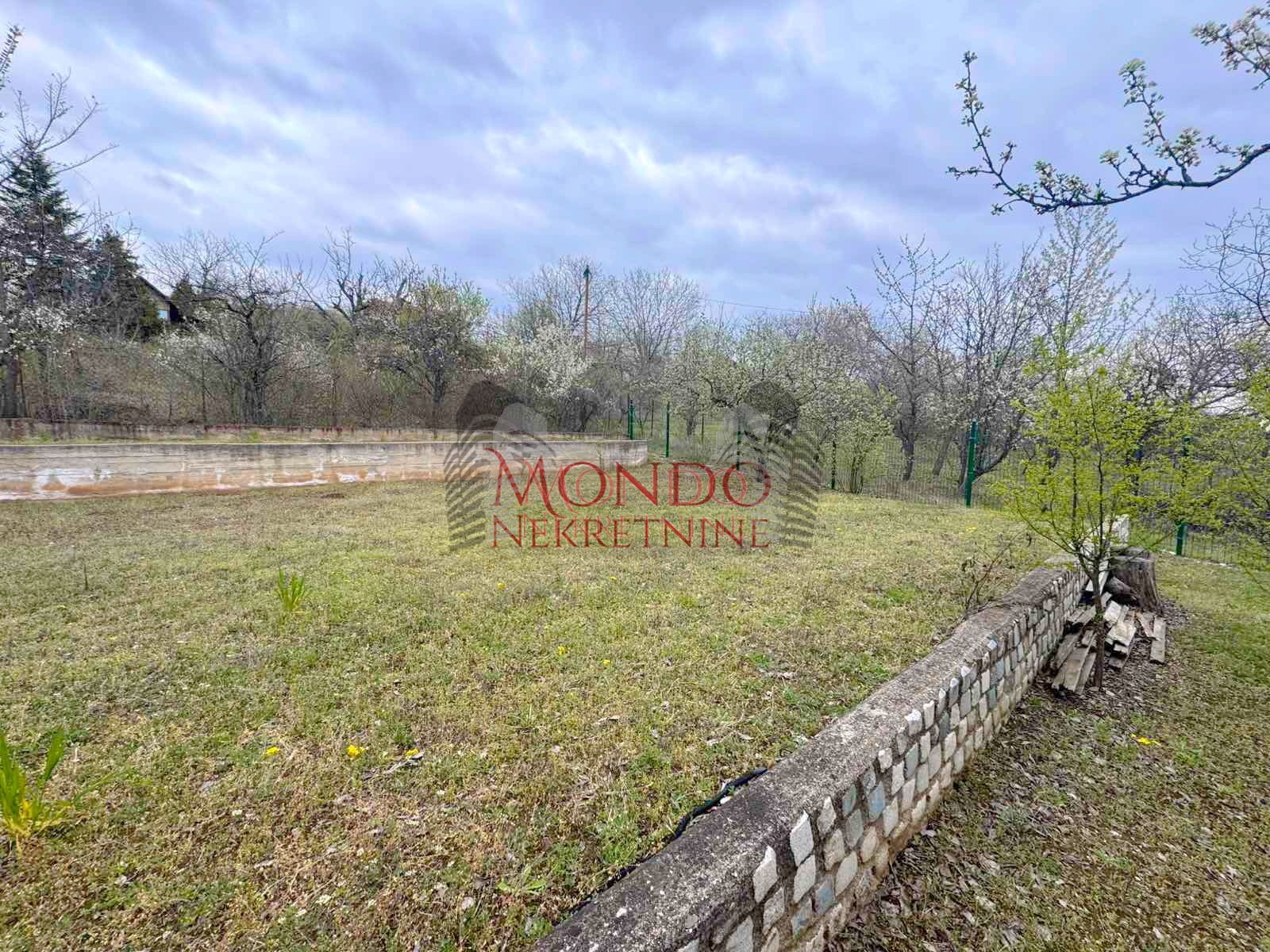 Na pradaju kuca, Vinik iznad stare fazanerije, 137.000e, 110m2 9