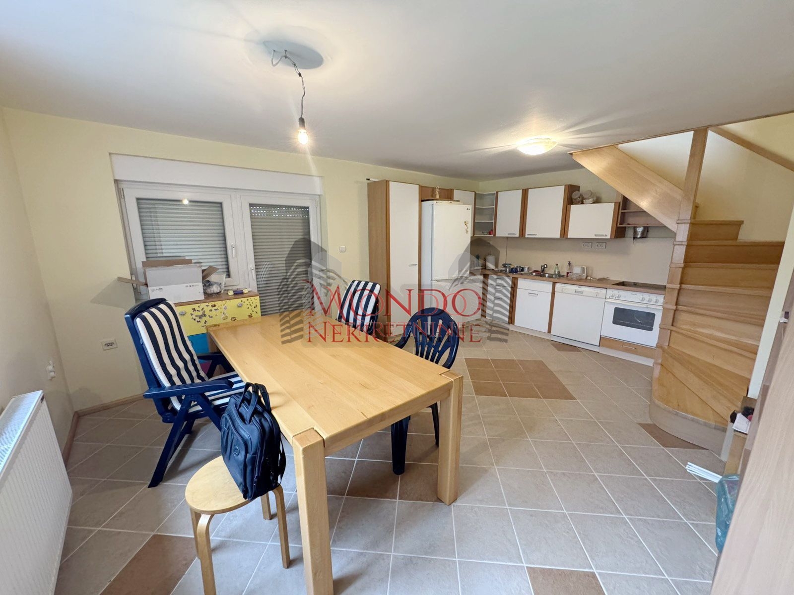 Na pradaju kuca, Vinik iznad stare fazanerije, 137.000e, 110m2 17