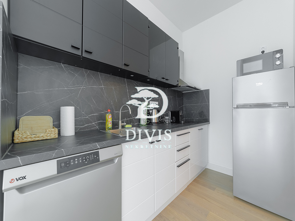 Prodaje se stan u BW Lumia sa dve odvojene celine 114m2 4