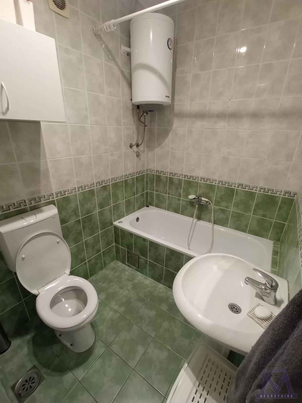 Stan,NOVI SAD,BULEVAR,kv: 34, € 119000, ID: 1019338 8