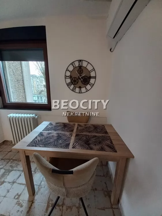 Trosoban stan, 66 m2, Novo naselje, Bulevar Jovana Dučića ID: 130911 6