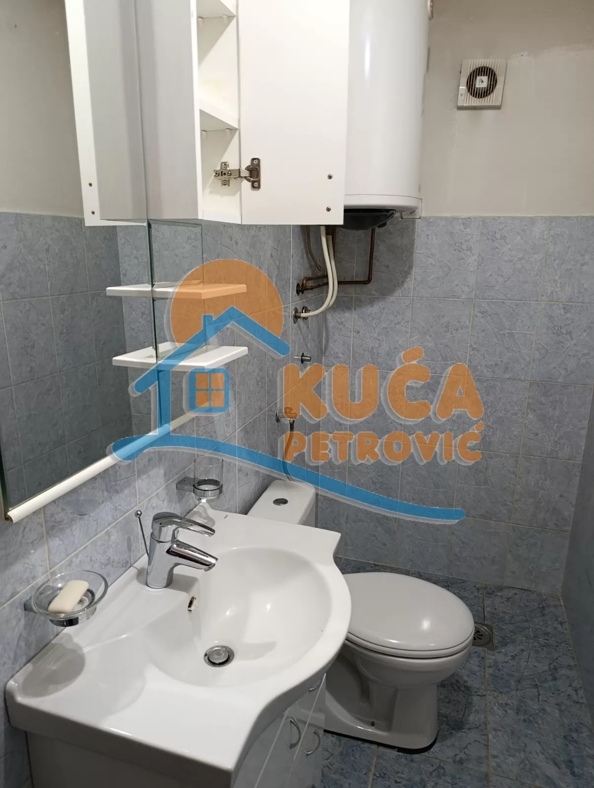 Jednosoban stan, 70 m2, Durlan, Bulevar Medijana ID: i-016173 8