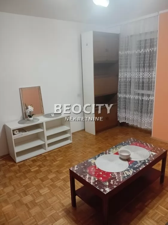 Trosoban stan, 60 m2, Liman 3, Narodnog fronta ID: 130477 2