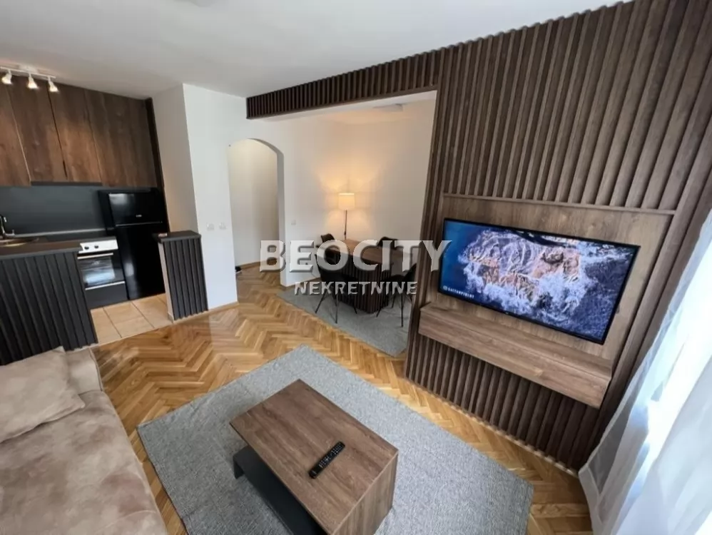 Dvosoban stan, 41 m2, Novi Sad, Bulevar oslobođenja ID: 130995 2