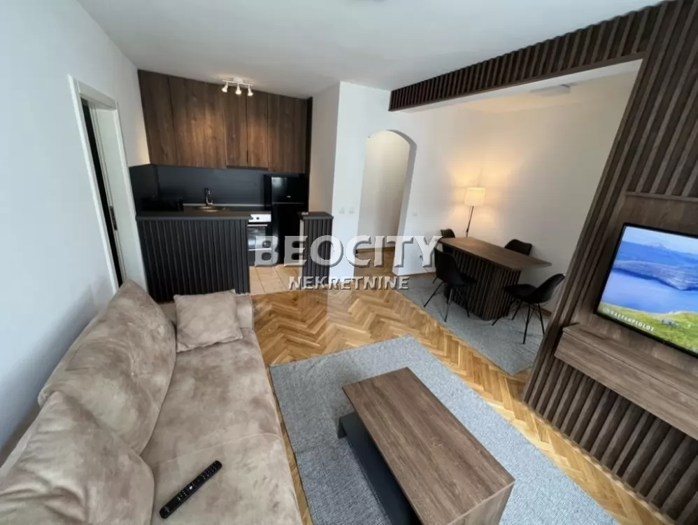 Dvosoban stan, 41 m2, Novi Sad, Bulevar oslobođenja ID: 130995 3