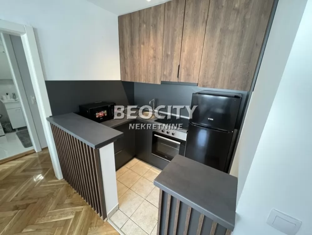 Dvosoban stan, 41 m2, Novi Sad, Bulevar oslobođenja ID: 130995 5