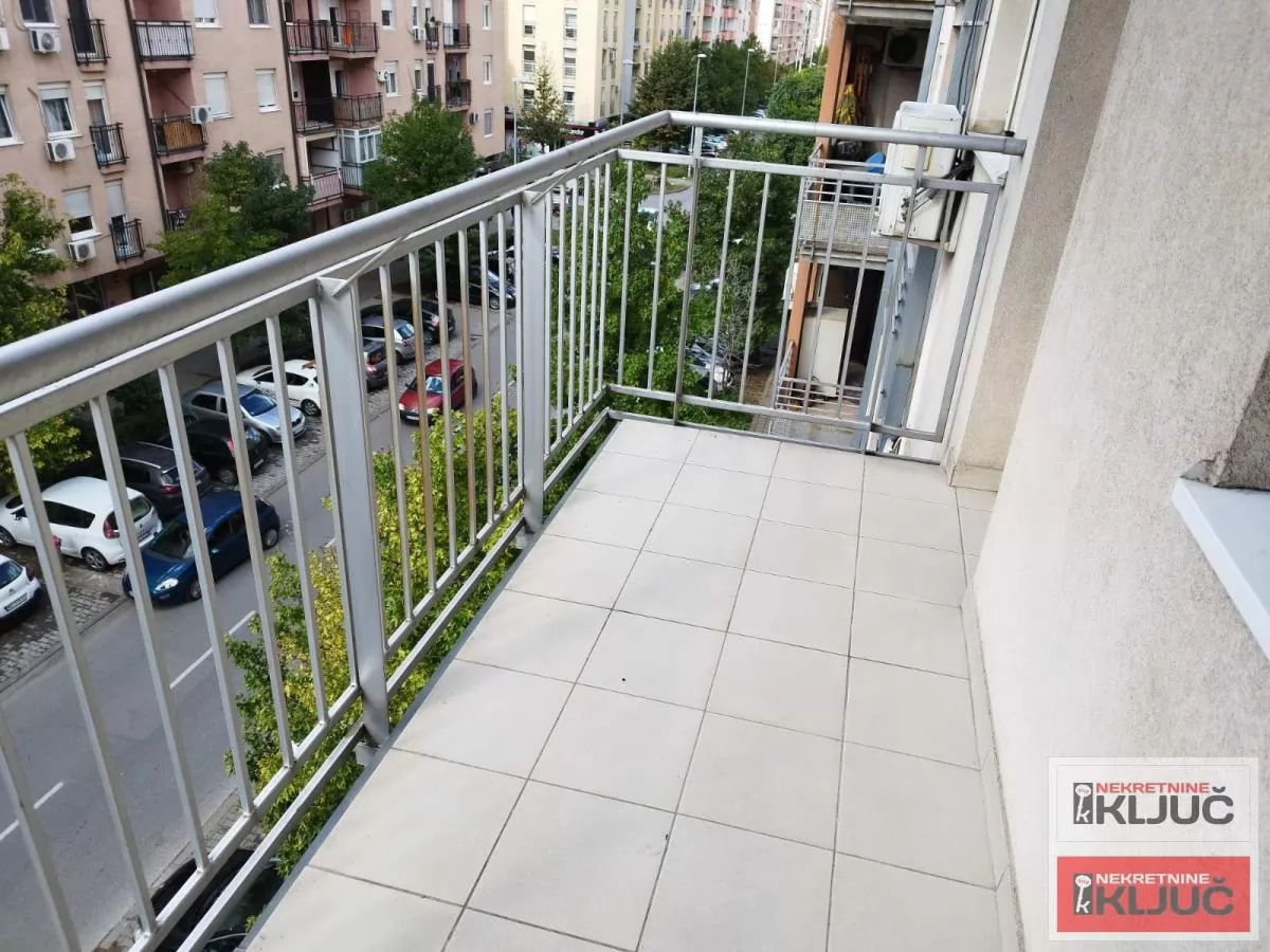 Dobar dvosoban stan na Novoj detelinari 4