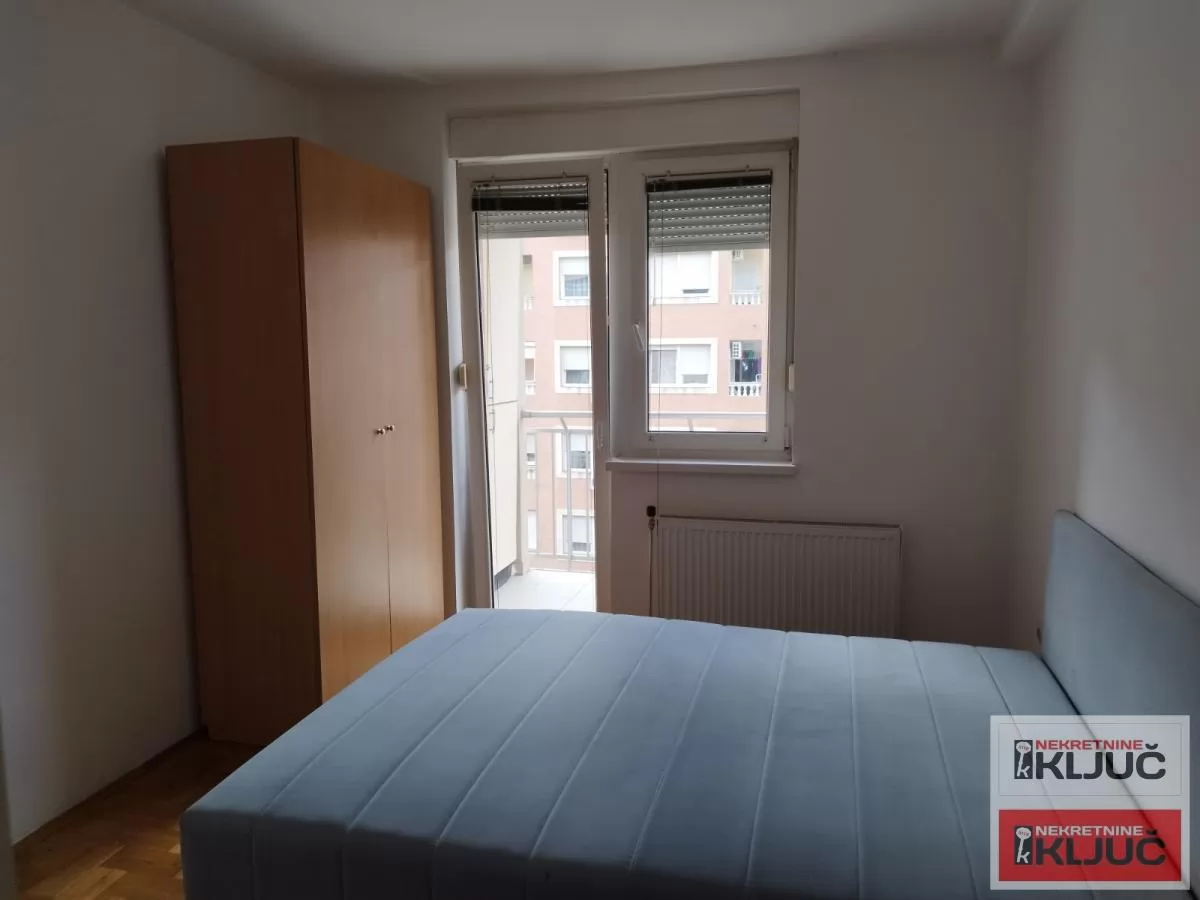 Dobar dvosoban stan na Novoj detelinari 5