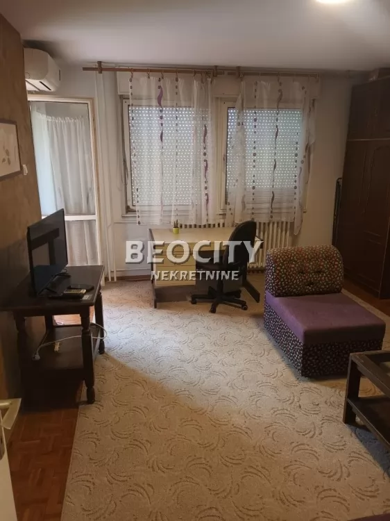 Dvosoban stan, 41 m2, Liman 4, Ive Andrića ID: 130766 1