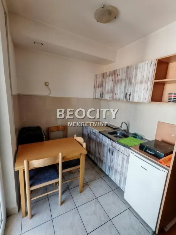 Dvosoban stan, 43 m2, Novi Sad, Vuka Karadžića ID: 130718 4