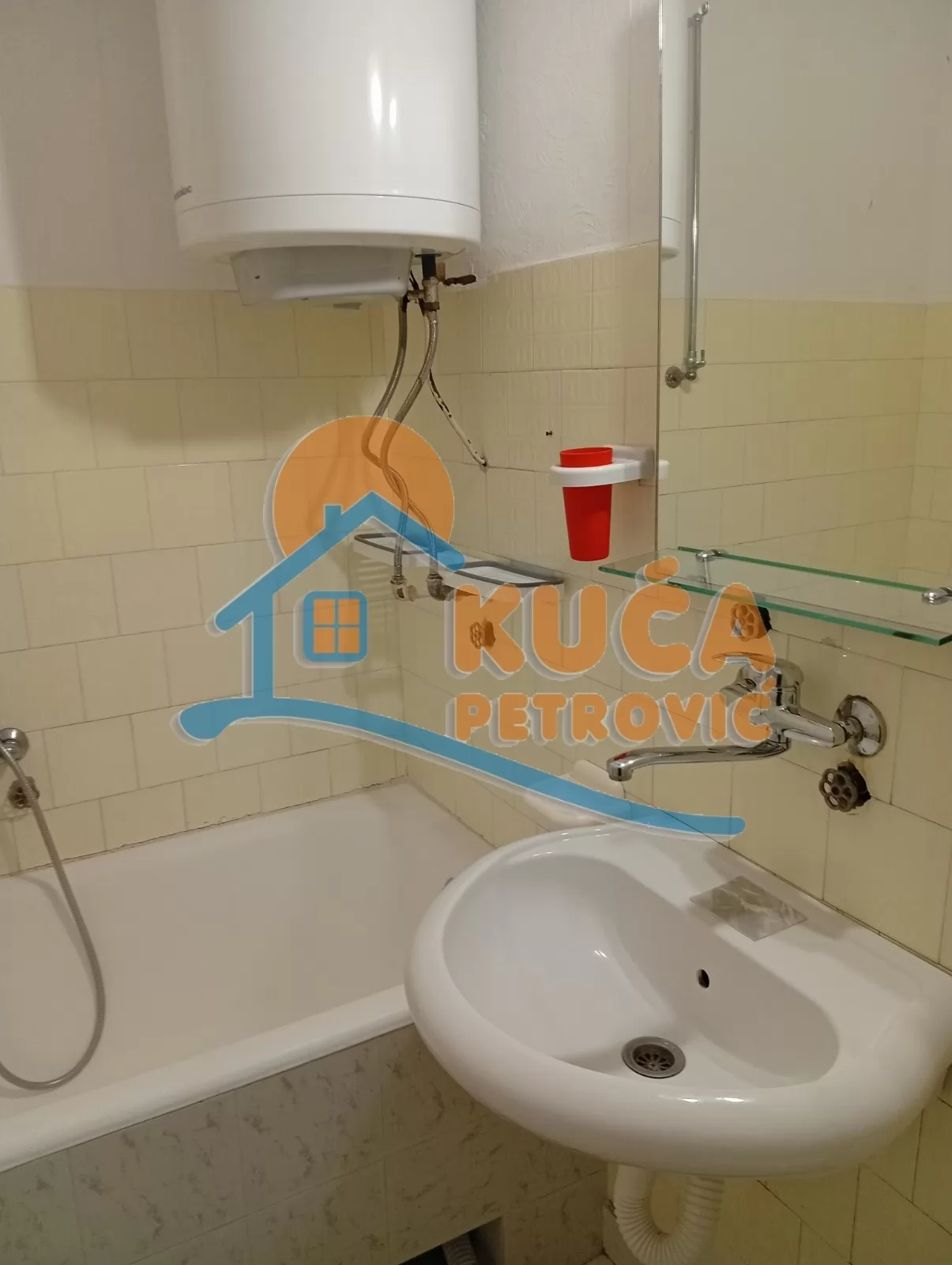 Dvosoban stan, 55 m2, Pantelej, Bulevar Svetog Pantelejmona ID: i-010662 8