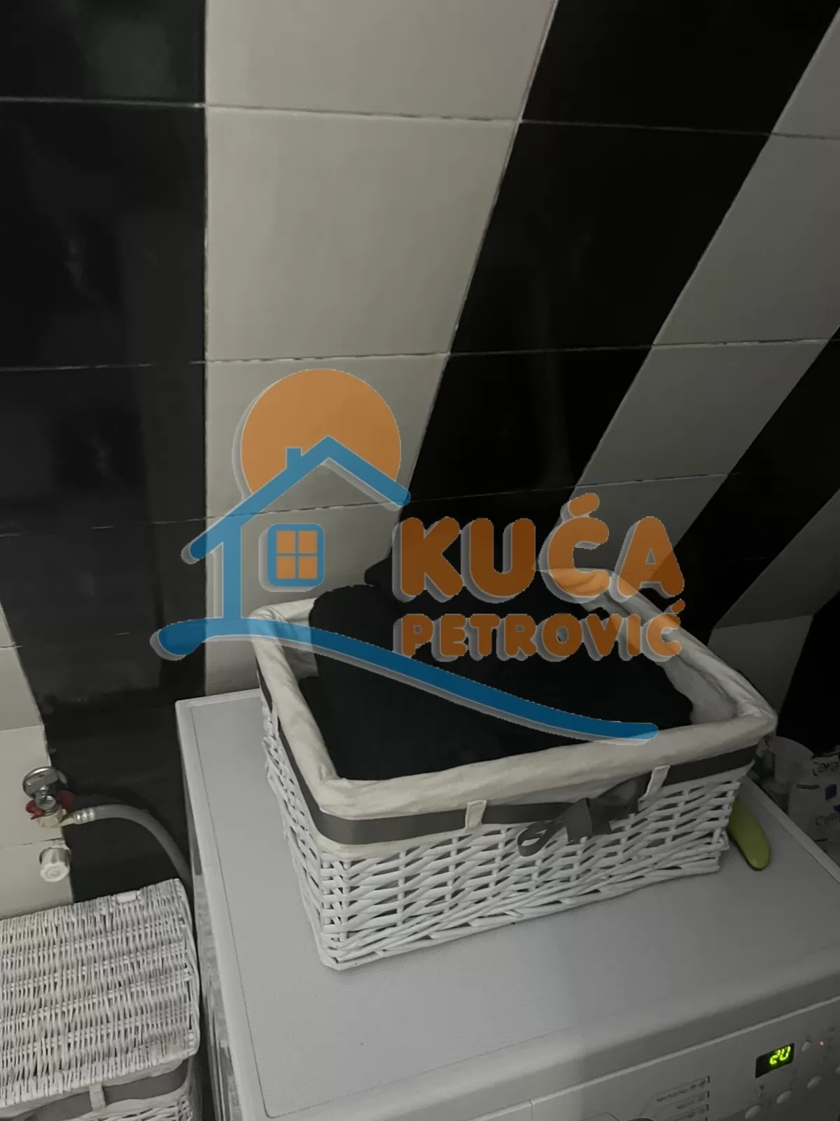 Dvosoban stan, 63 m2, Čamurlija, Dobrička ID: i-016185 14