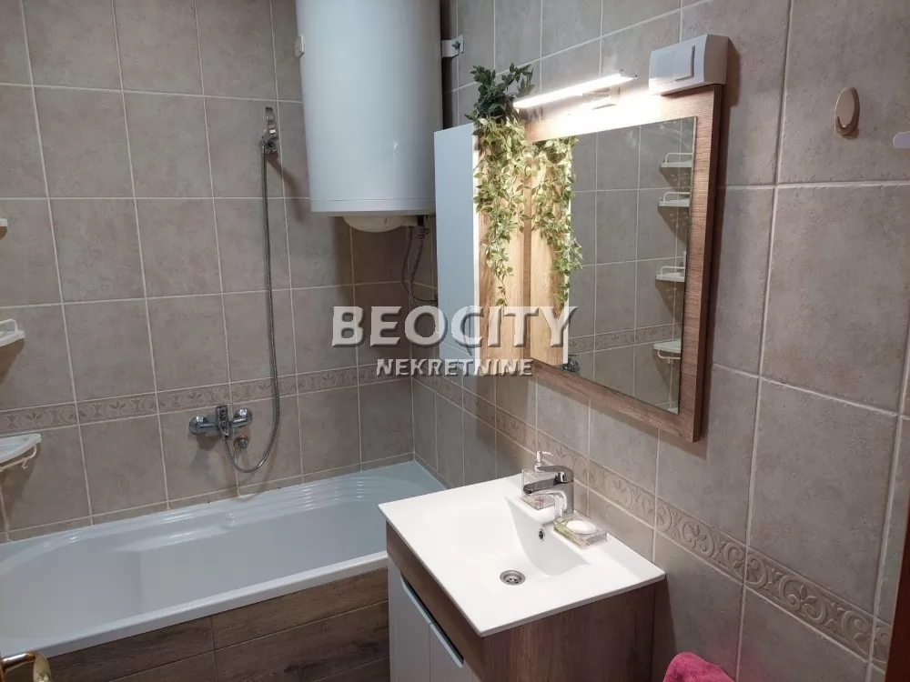 Jednosoban stan, 30 m2, Grbavica, Bulevar Cara Lazara ID: 130959 6