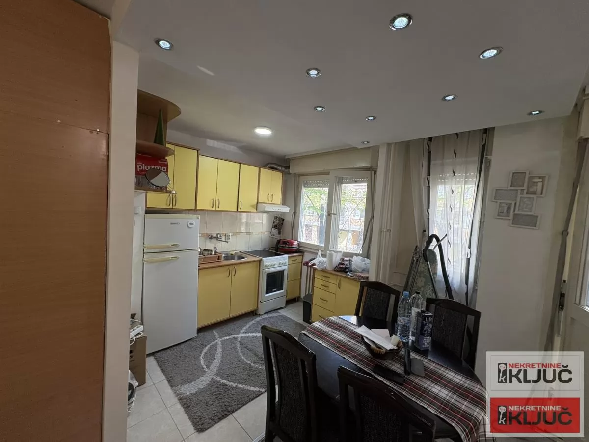 NOVO NASELJE, 43m2, Jednoiposoban, Fasadna cigla 1