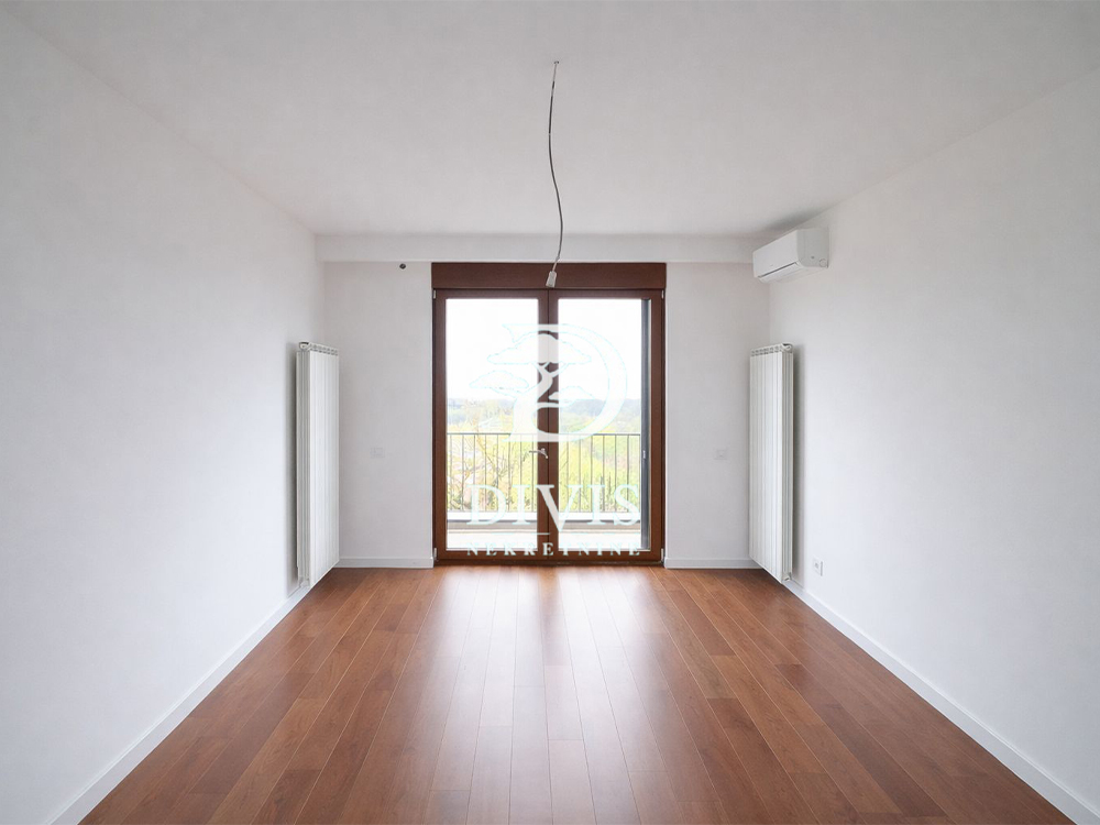 Nov 2 0 stan sa garažom u kompleksu Lux 51  60m2 1