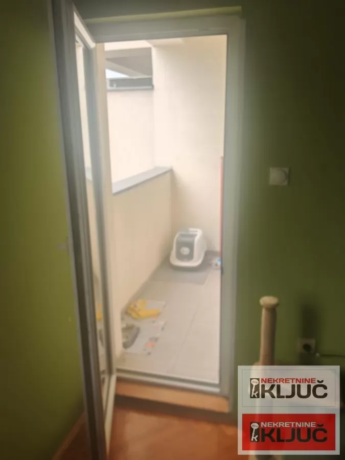 SAJMIŠTE, 40m2, Jednoiposoban, Bulevar Kralja Petra I 10