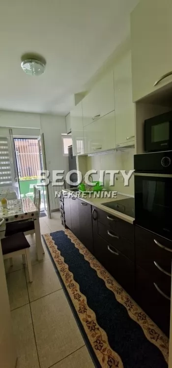 Trosoban stan, 65 m2, Neimar,  Mihaila Gavrilovića ID: 131192 2