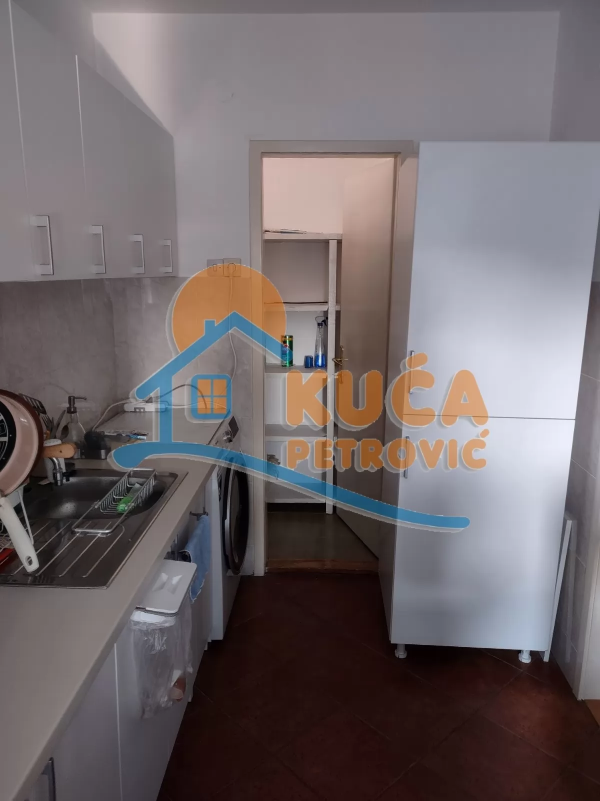 četvorosoban stan, 83 m2, Medijana, Sokolska ID: p-016195 3