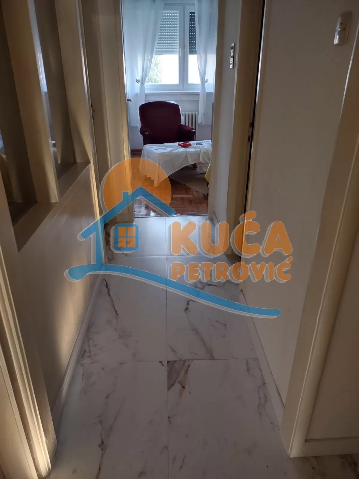 četvorosoban stan, 83 m2, Medijana, Sokolska ID: p-016195 8