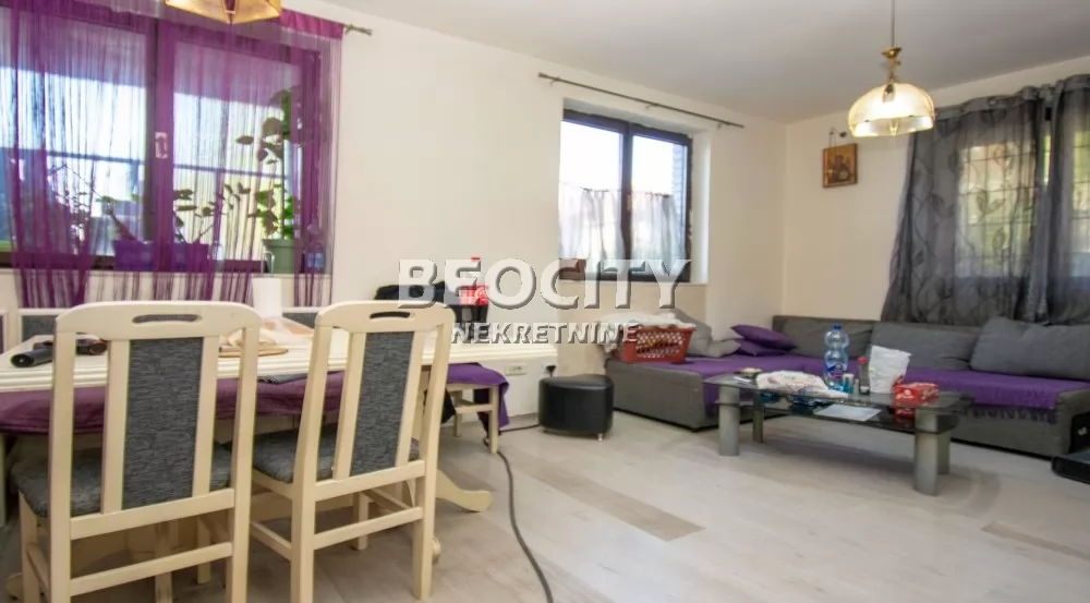 Petosobna kuća, 209 m2, Surčin, Cara Dušana ID: 131076 1