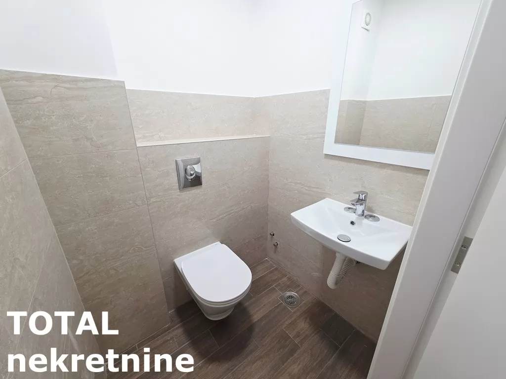 Stan,NOVI SAD,BULEVAR PATRIJARHA PAVLA,kv: 65.00, € 165000, ID: 1102506 9