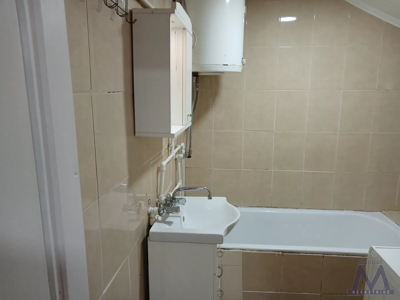 Stan,PETROVARADIN,PETROVARADIN,kv: 68, € 76000, ID: 1019341 8