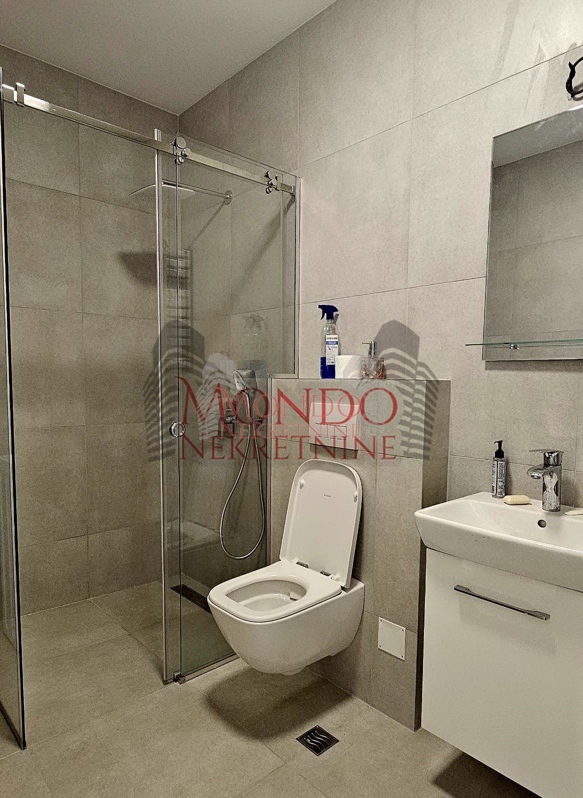 Izdaje se garsonjera u Planet Residence, Niš 8